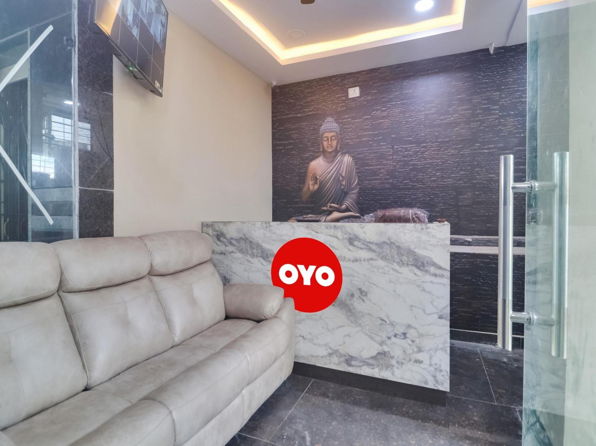 Hotel O Red Stone Hotels Hyderabad Esterno foto