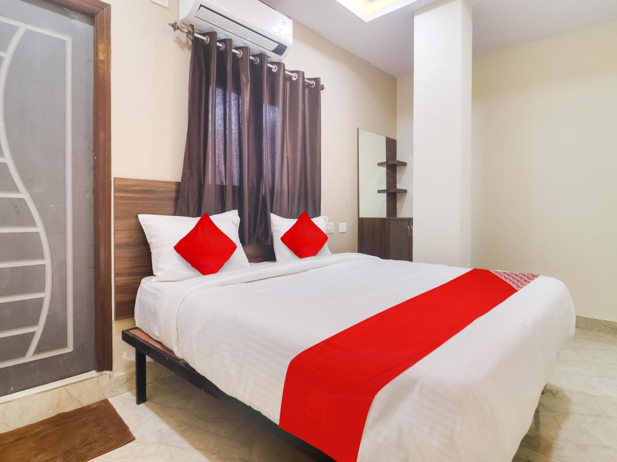 Hotel O Red Stone Hotels Hyderabad Esterno foto