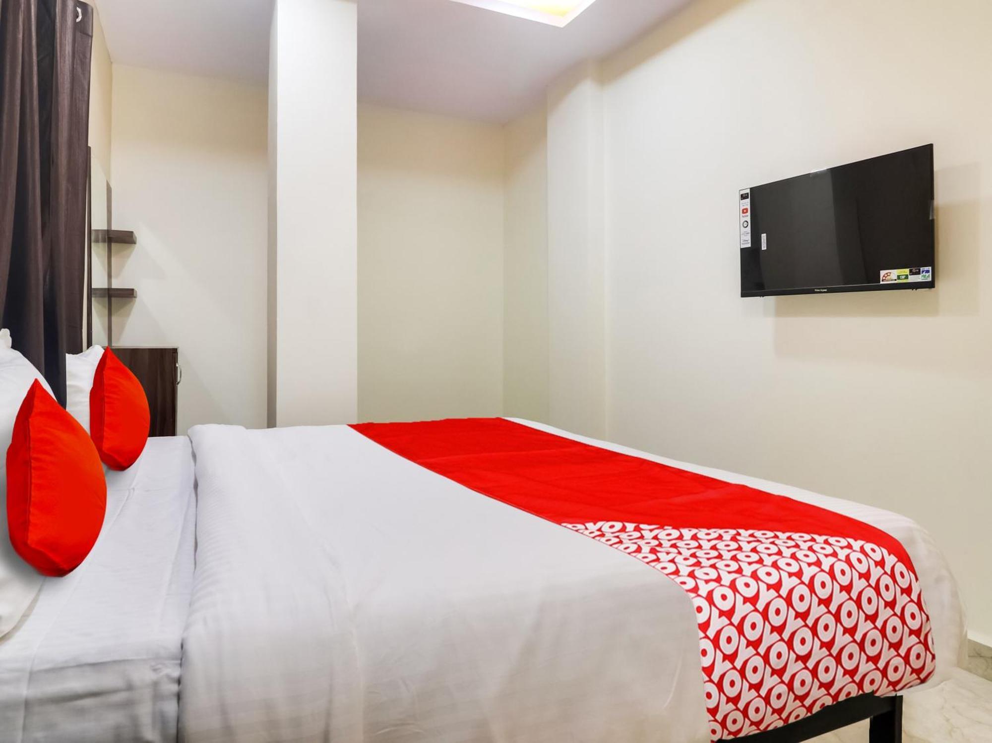 Hotel O Red Stone Hotels Hyderabad Esterno foto