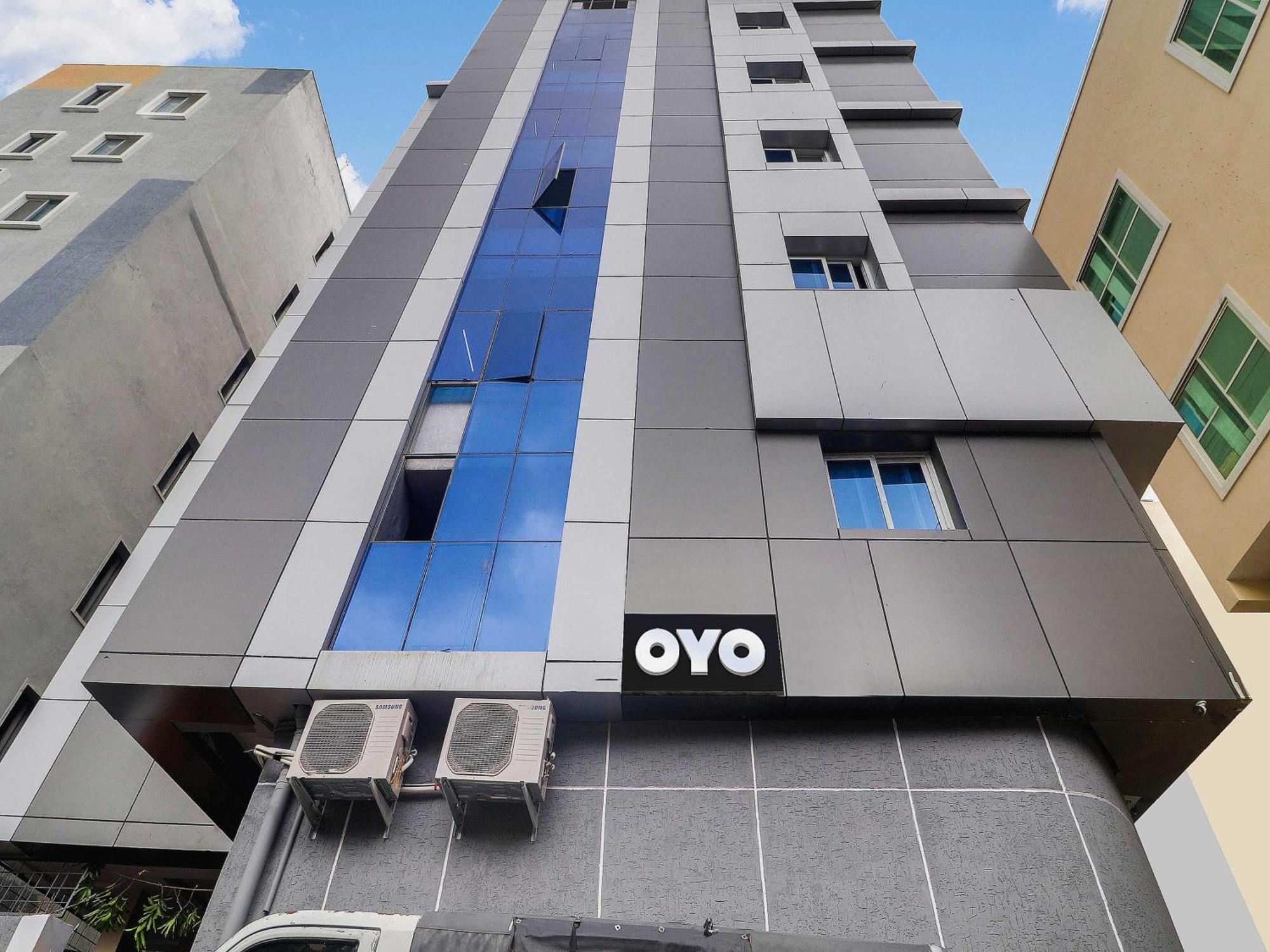 Hotel O Red Stone Hotels Hyderabad Esterno foto
